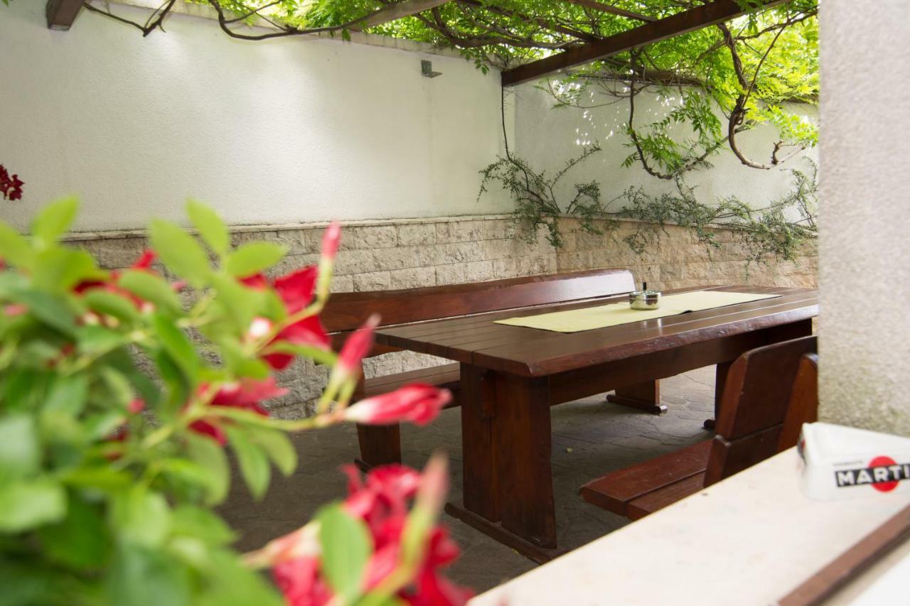 Apartment Vida - Amazing Place With Garden And Terrace Fiume Esterno foto