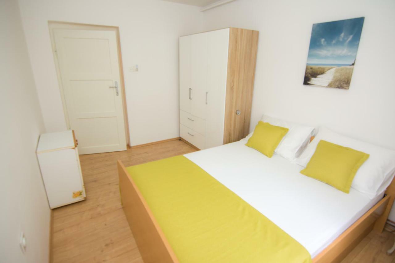 Apartment Vida - Amazing Place With Garden And Terrace Fiume Esterno foto